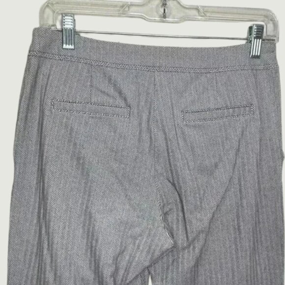 Lululemon Jet Crop Slim Herringbone - Size 6 - White Slate - Picture 7 of 8
